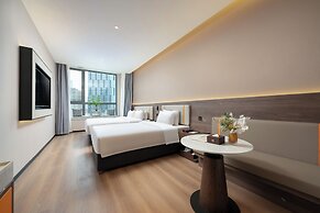 World Hotel  Jinan CBD MixC Branch