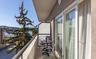 Affabilis Vip House