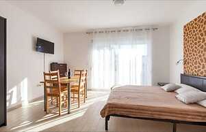 Affabilis Vip House