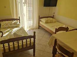 Apartments Dana