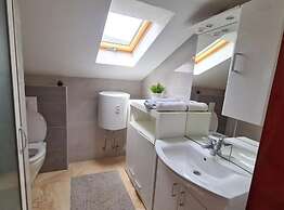Apartments Josip