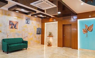 Sri Krishna Inn