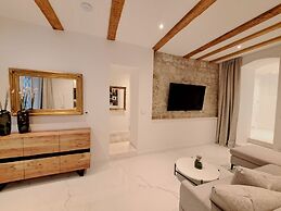 House Olenta