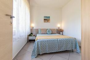 Bright Flat With Shared Garden
