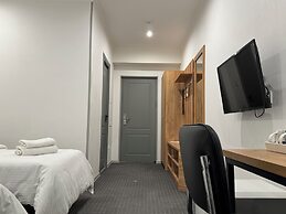 Afsona hotel