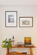 Luxury Design Apartment M