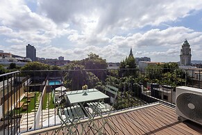 Luxury Design Apartment M