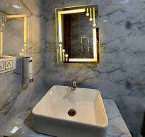 Lampost Boutique Hotel