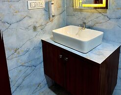 Lampost Boutique Hotel