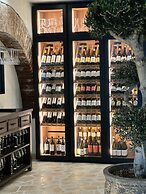 Elysium Restaurant & Boutique Hotel