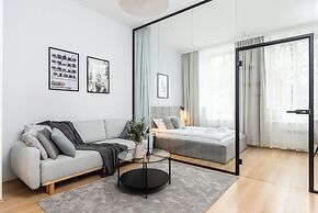 Modern  Apartments  by Upstairs