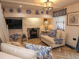 6 Rose Cottage
