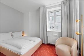 Steiners Hotel