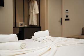 Diamar Suites