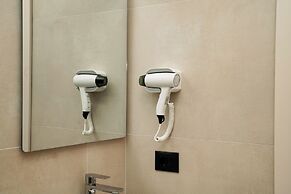 Diamar Suites