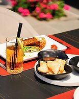 Diamar Suites