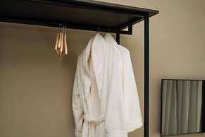 Diamar Suites