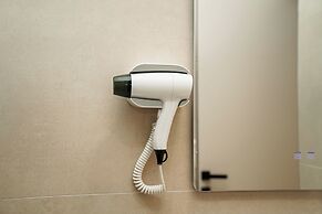 Diamar Suites