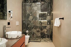 Diamar Suites