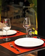 Diamar Suites