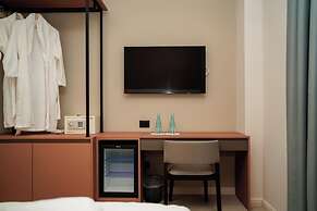 Diamar Suites