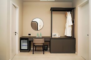 Diamar Suites