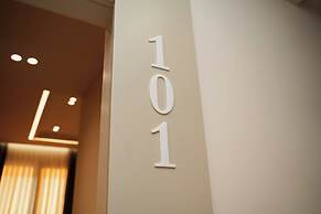 Diamar Suites