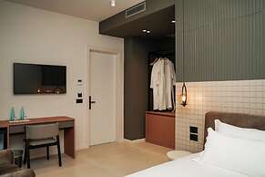 Diamar Suites