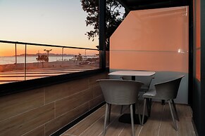 Diamar Suites