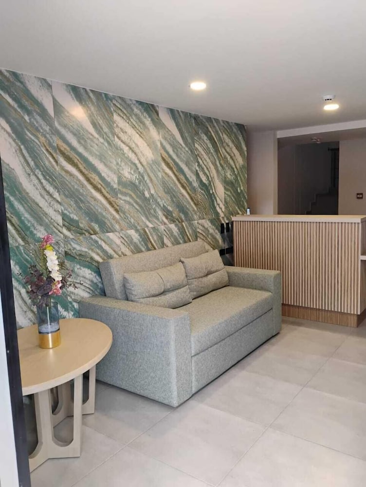 Hotel HVD Inn Cabecera