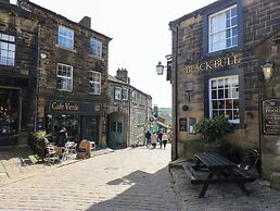Little Acre