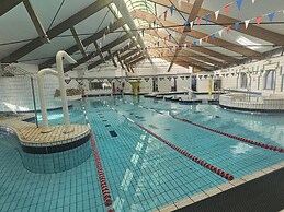 Valley Lodge 38