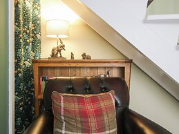 Seren Cottage