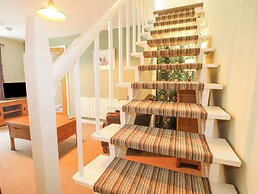 Seren Cottage