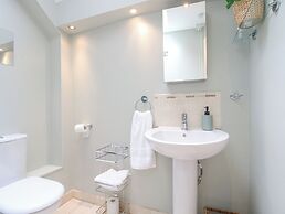 Seren Cottage
