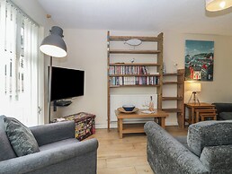 26 Manorcombe