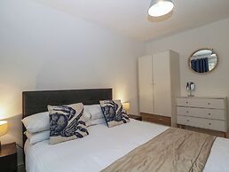 26 Manorcombe