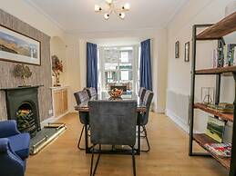 Nutkin Cottage