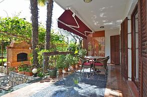 Ground Floor Retreat With bbq