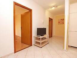 Ground Floor Retreat With bbq