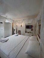 1881 Otel