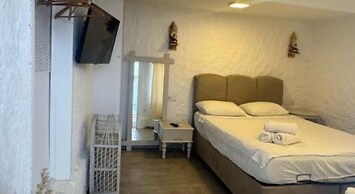 1881 Otel