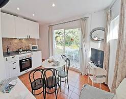 Bungalow in Llafranc Near the Beach