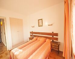 Apartment in Pals Near Peaceful Beach