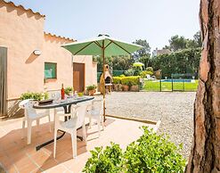 Villa in Costa Brava With Pool Near Beach