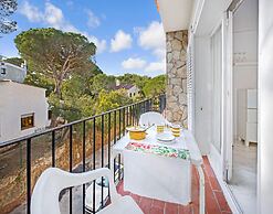 Apartment for 4 Persons Near Sea Beach