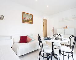 Apartment for 4 Persons Near Sea Beach