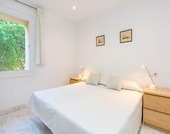 Apartment for 4 Persons Near Sea Beach