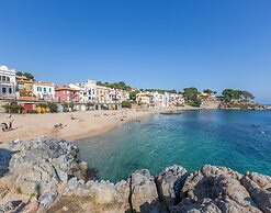 Apartment for 4 Persons Near Sea Beach