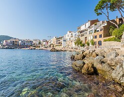 Apartment in Llafranc Near the Beach